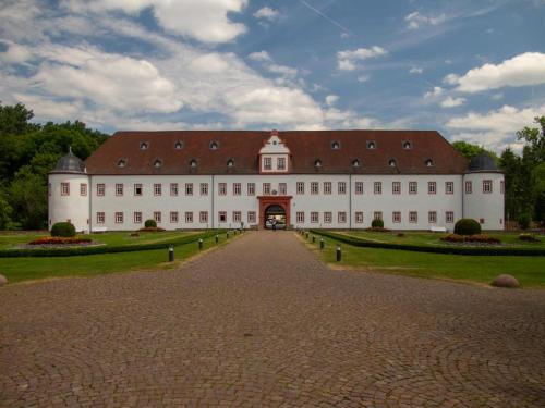 Schloss Heusenstamm