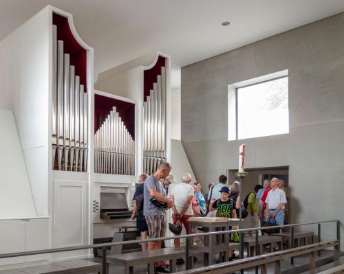Innenansicht der Kirche von St. Georgen 1