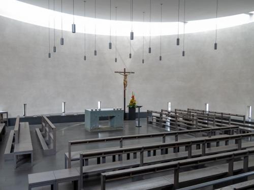 Innenansicht der Kirche von St. Georgen 5
