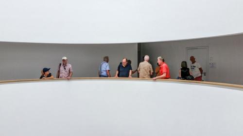 Im Hörsaalgebäude St. Georgen